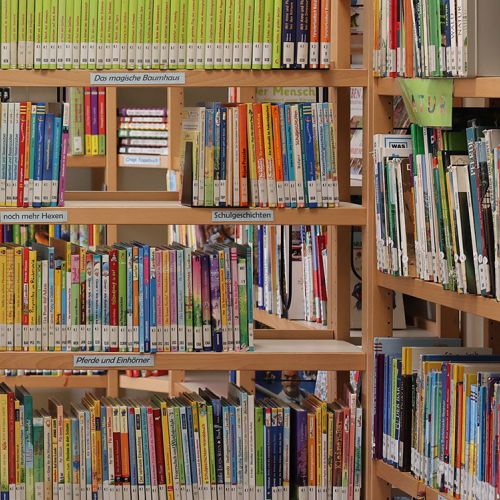 Grundschule Bibliothek